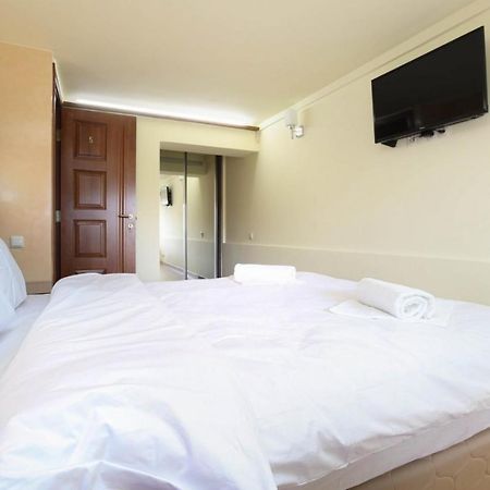 Stay Inn Apart-Hotel On Sayat-Nova Avenue Erywań Zewnętrze zdjęcie