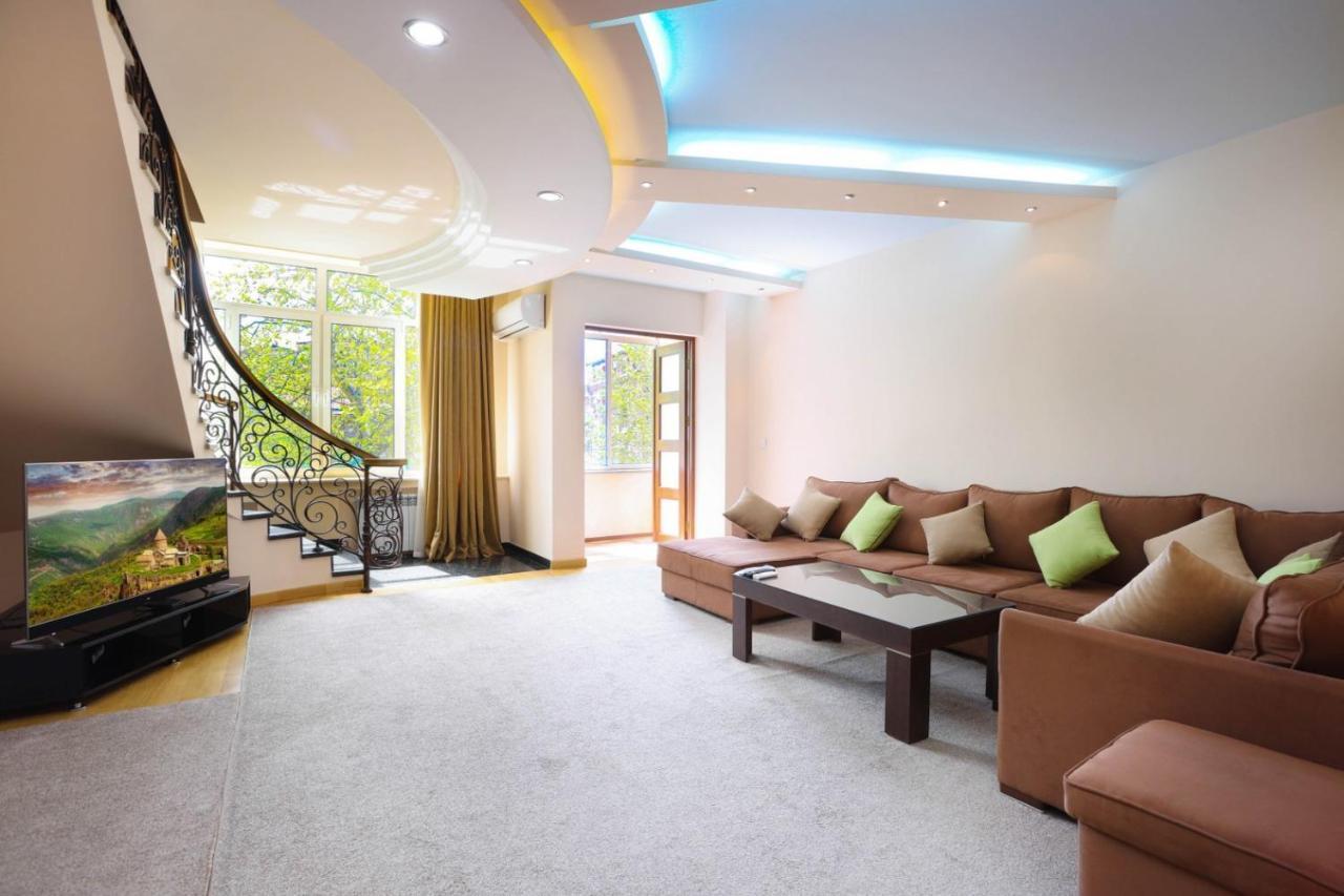 Stay Inn Apart-Hotel On Sayat-Nova Avenue Erywań Zewnętrze zdjęcie