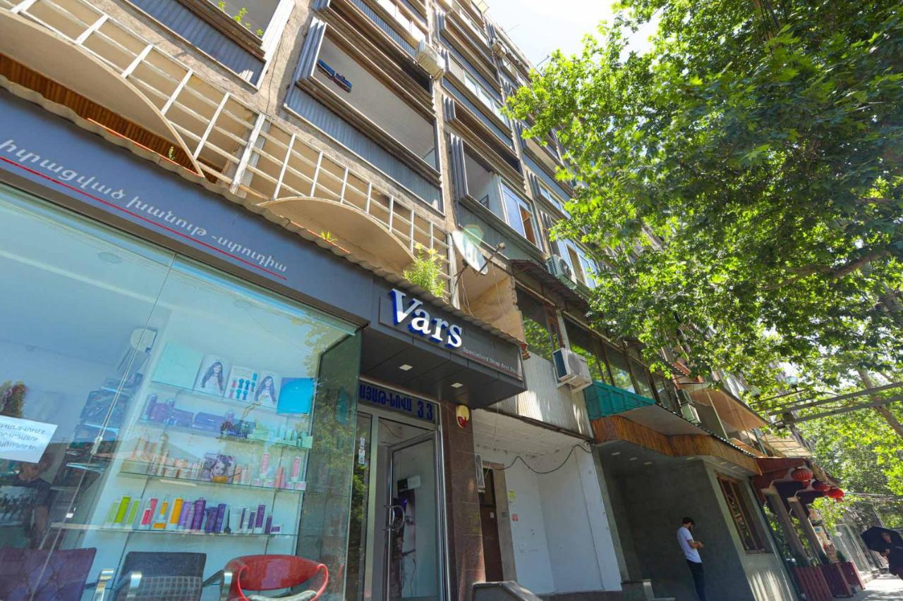 Stay Inn Apart-Hotel On Sayat-Nova Avenue Erywań Zewnętrze zdjęcie